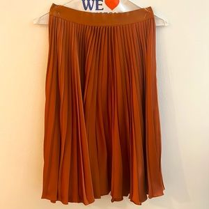 Express Pleated Orange Knee-Length Skirt